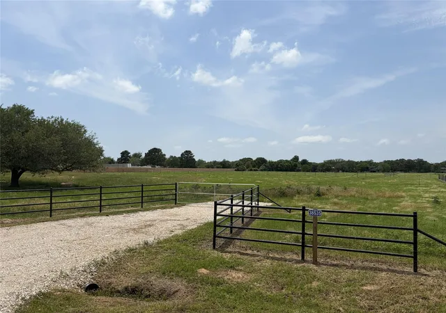 25th image of 38535 Wiggins Rd, Hempstead, TX 77445 | MLS# 81049459