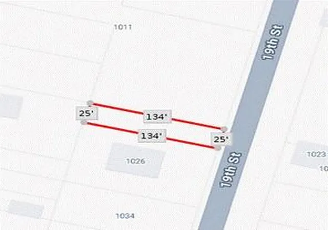 Photo 3 of Land for sale at 1022 19th Street, Dickinson, TX 77539 | MLS# 5255074 | Listing updated on 2026-05-28