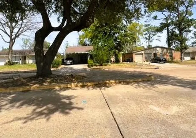 Homes for sale in Houston, TX | 7613 Parker Rd, Houston, TX 77016 | MLS# 63808196