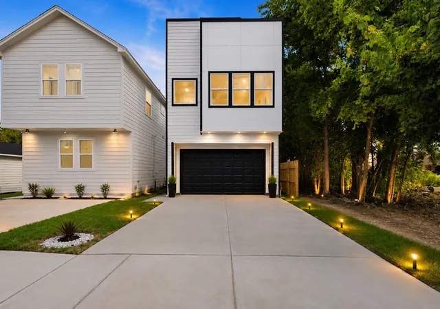 Photo 3 of Single family home for sale at 9735 Pelsey St, Houston, TX 77029 | MLS# 12113534 | Listing updated on 2026-09-19