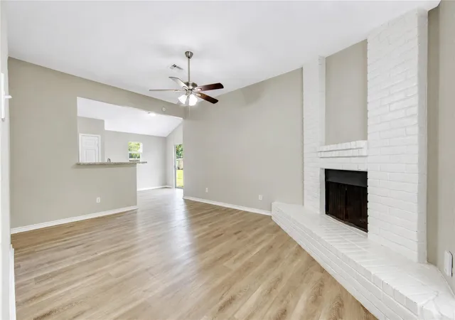 3rd image of 15814 Murrelet Ct, Humble, TX 77396 | MLS# 55059562