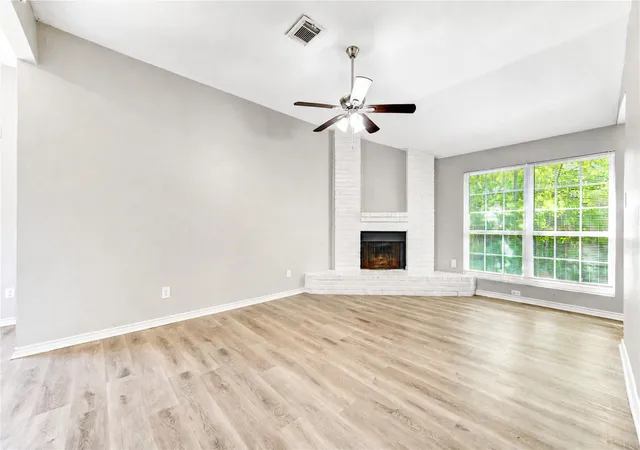 5th image of 15814 Murrelet Ct, Humble, TX 77396 | MLS# 55059562
