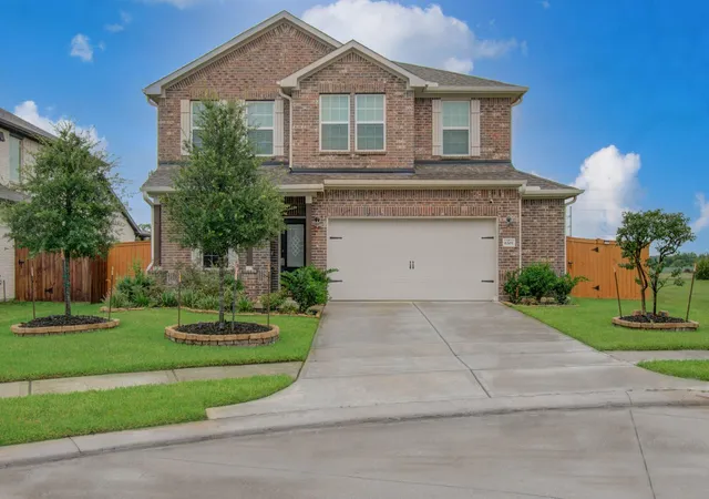 1st image of 6303 Spanish Moss Dr, Pearland, TX 77584 | MLS# 74686601