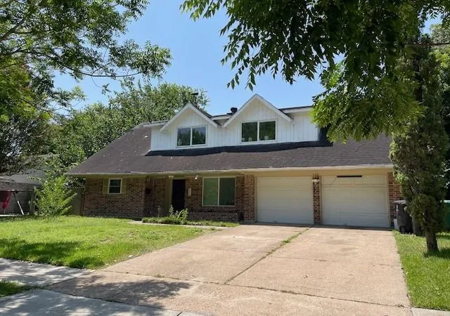Photo 3 of Single family home for sale at 9015 Stroud Dr, Houston, TX 77036 | MLS# 36140025 | Listing updated on 2026-07-31