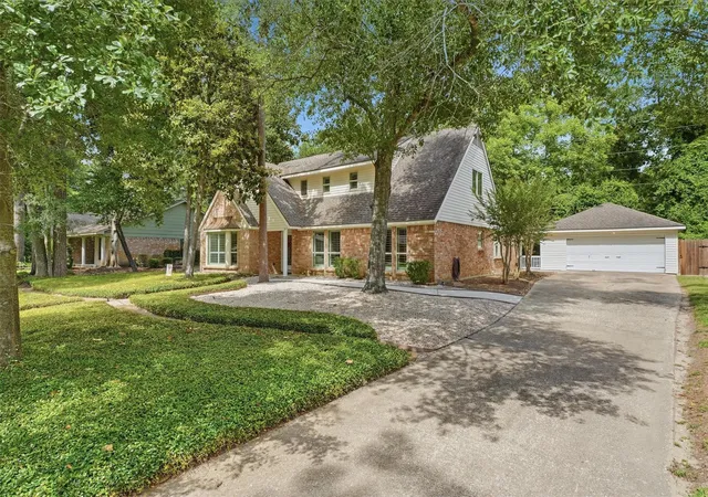 Homes for sale in Kingwood, TX | 2018 Deer Springs Dr, Kingwood, TX 77339 | MLS# 60961511