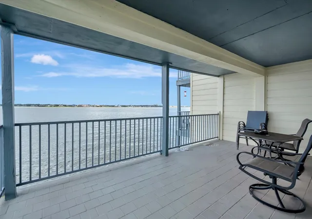 2nd image of 4001 Nasa Pkwy #201, Seabrook, TX 77586 | MLS# 72567095