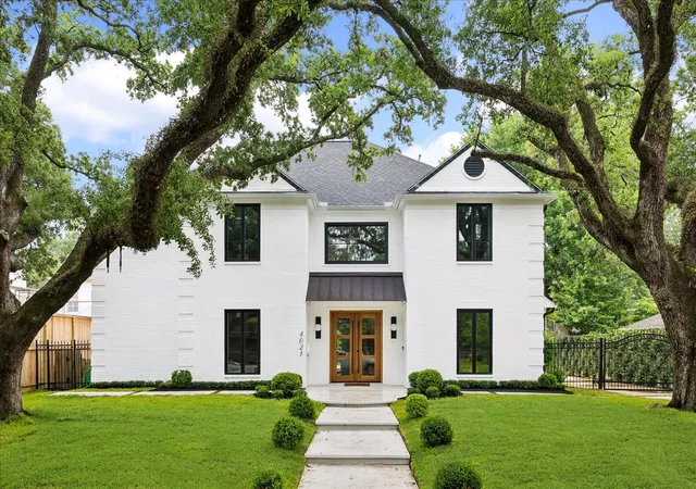 Photo 1 of Single family home for sale at 4021 Ella Lee Ln, Houston, TX 77027 | MLS# 74965009 | Listing updated on 2026-09-17