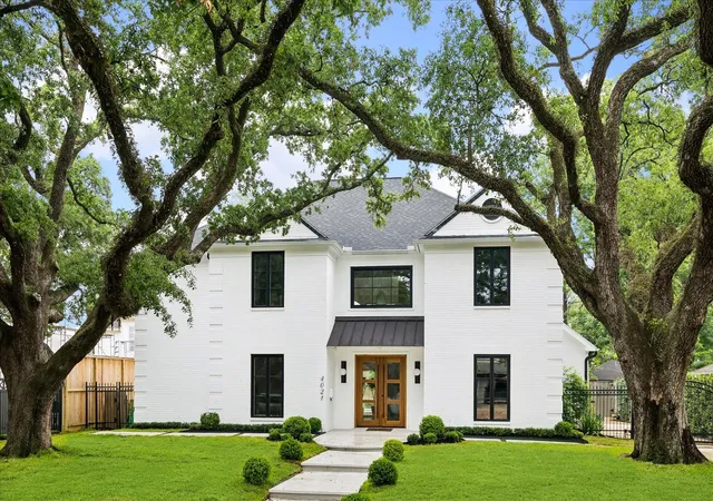 Photo 2 of Single family home for sale at 4021 Ella Lee Ln, Houston, TX 77027 | MLS# 74965009 | Listing updated on 2026-09-17