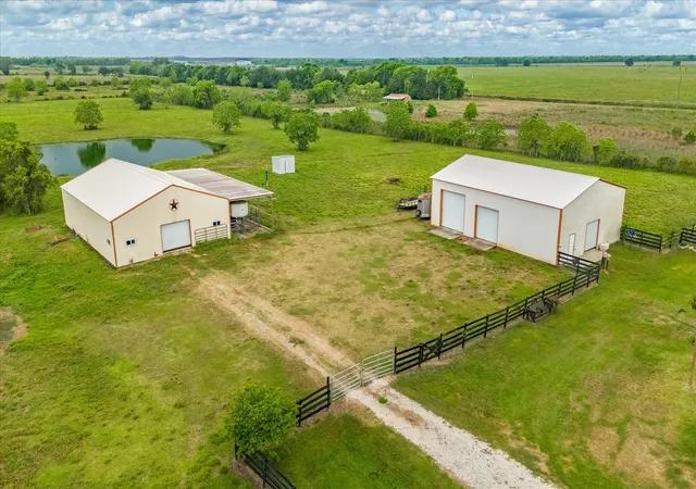 Homes for sale in Winnie, TX | 1755 Mcbride Devillier Loop, Winnie, TX 77665 | MLS# 30541194