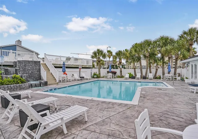 3rd image of 3506 Cove View Blvd #206, Galveston, TX 77554 | MLS# 84568518