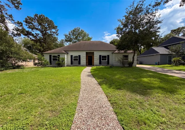 Photo 1 of Single family home for sale at 7807 Bideford Ln, Houston, TX 77070 | MLS# 30005922 | Listing updated on 2026-08-27
