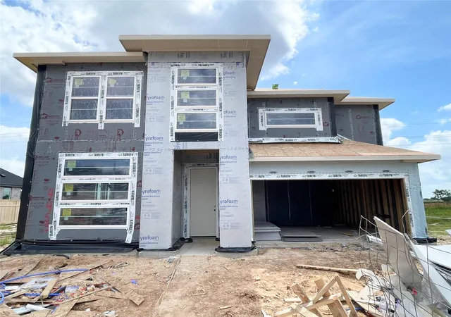 Photo 2 of Sale Pending at 4455 Sunny Hazel Ln, Fulshear, TX 77441 | MLS# 44623097 | Listing updated on 2026-08-22