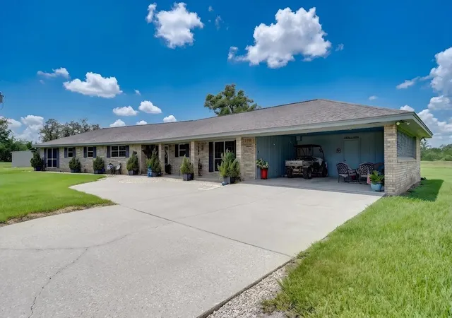 3rd image of 3230 S Fm 1291, Fayetteville, TX 78940 | MLS# 65621906