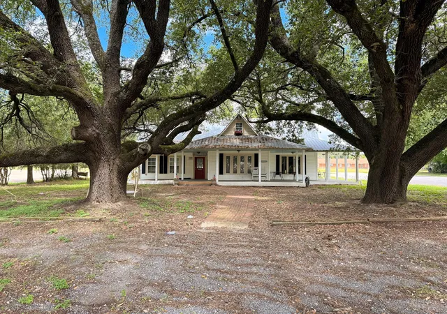 Homes for sale in Jewett, TX | 313 S Main St, Jewett, TX 75846 | MLS# 58861826