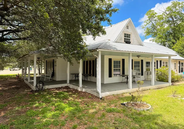 Homes for sale in Jewett, TX | 313 S Main St, Jewett, TX 75846 | MLS# 58861826