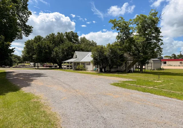 Homes for sale in Jewett, TX | 313 S Main St, Jewett, TX 75846 | MLS# 58861826