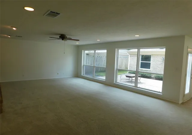 Photo 3 of Single family home for sale at 15414 Pleasant Valley Rd, Houston, TX 77062 | MLS# 30258054 | Listing updated on 2026-09-21