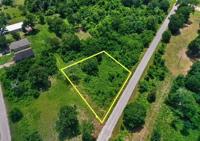 3rd image of 24Th And Peebles St, Hempstead, TX 77445 | MLS# 89182556