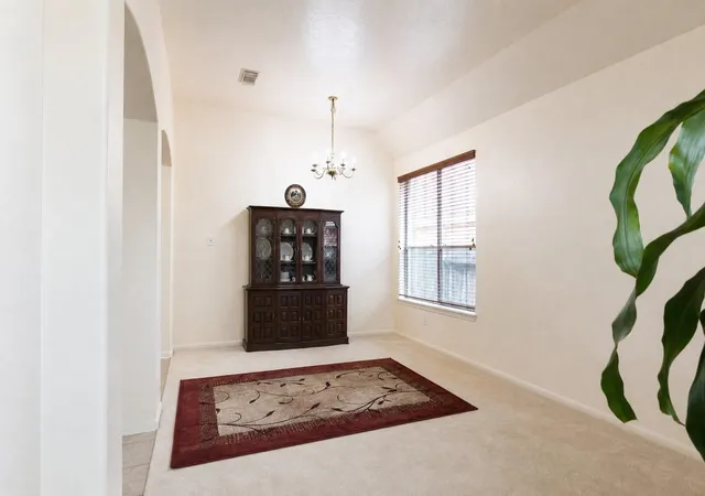 Photo 4 of Single family home for sale at 1727 Whispering Forest Dr, Kingwood, TX 77339 | MLS# 95232656 | Listing updated on 2026-08-01