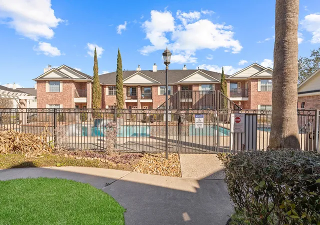 2nd image of 2865 Westhollow Dr, Houston, TX 77082