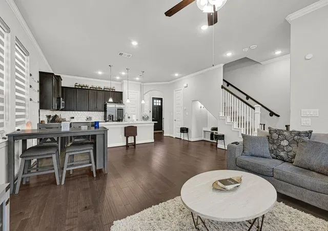 Photo 2 of Single family home for sale at 1913 Kirby Landing Dr, Houston, TX 77051 | MLS# 15455484 | Listing updated on 2026-08-05