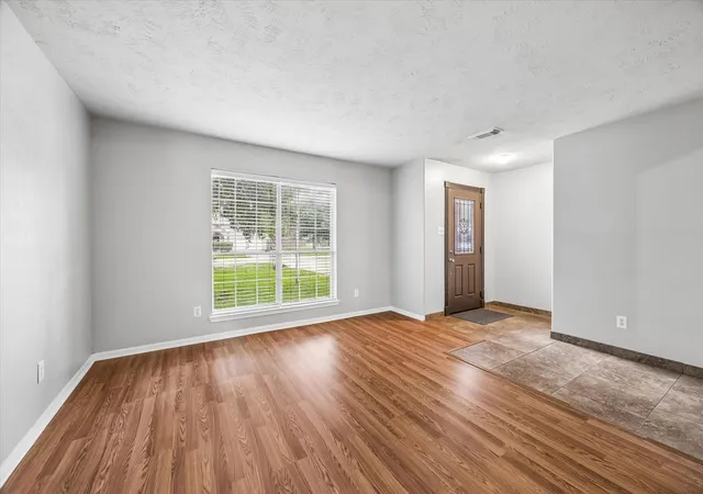 Photo 3 of Single family home for sale at 6615 Grant Dr, Magnolia, TX 77354 | MLS# 35549361 | Listing updated on 2026-09-13