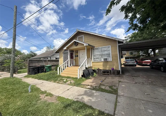 1st image of 6723 Avenue P, Houston, TX 77011 | MLS# 34564922