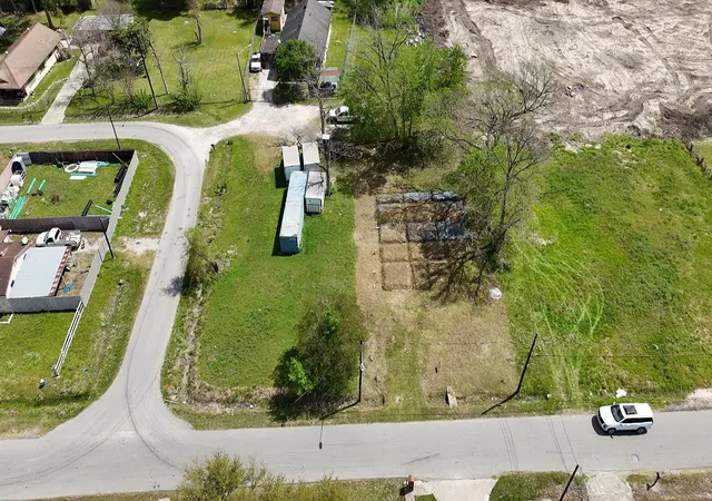 4th image of 7438 Maxroy St, Houston, TX 77088 | MLS# 57315294