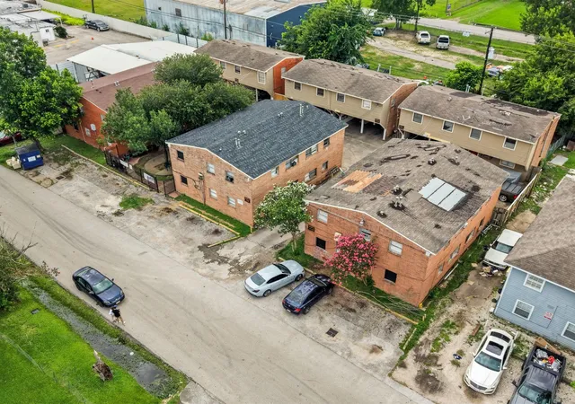 Photo 2 of Multi family home for sale at 7410 Lindencrest St, Houston, TX 77061 | MLS# 49793905 | Listing updated on 2026-09-22