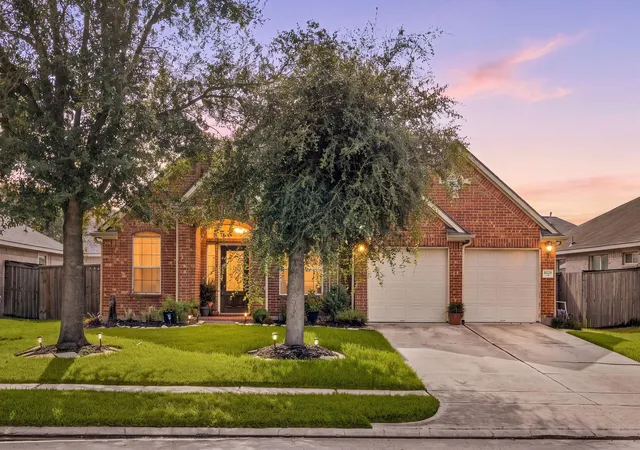 Photo 1 of Single family home for sale at 16218 Saxon Holw Ln, Houston, TX 77084 | MLS# 58782128 | Listing updated on 2026-08-30