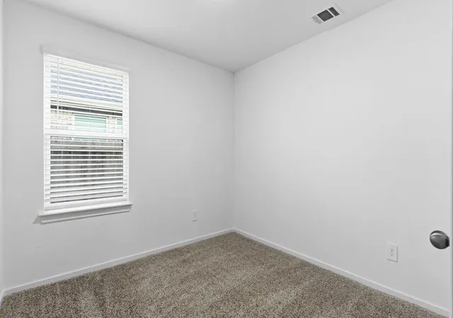 Photo 4 of Sale Pending at 3413 Wild Mustang St, League City, TX 77511 | MLS# 9008526 | Listing updated on 2026-09-09