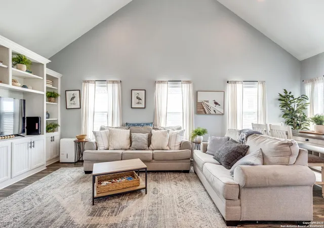 Photo 2 of Single family home for sale at 972 Surf Rd, Port Bolivar, TX 77650 | MLS# 70872736 | Listing updated on 2026-10-02