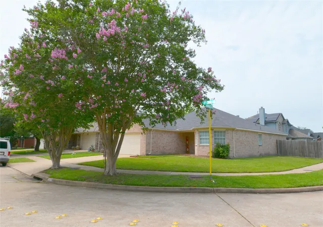 Photo 2 of Single family home for sale at 19330 Larissa Dr, Katy, TX 77449 | MLS# 28002558 | Listing updated on 2026-07-27