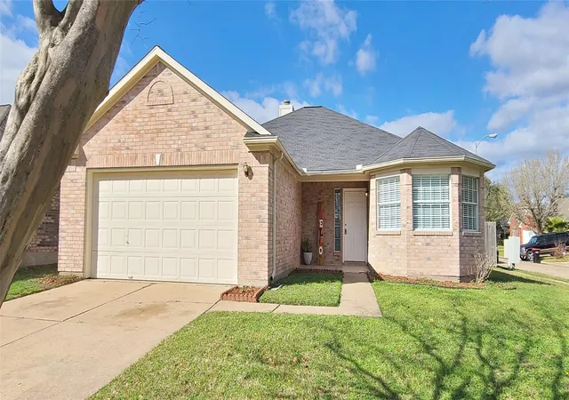 Photo 3 of Single family home for sale at 19330 Larissa Dr, Katy, TX 77449 | MLS# 28002558 | Listing updated on 2026-07-27