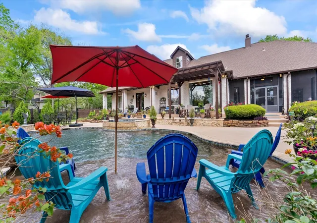 1st image of 18703 Palm Beach Blvd, Montgomery, TX 77356 | MLS# 92984742