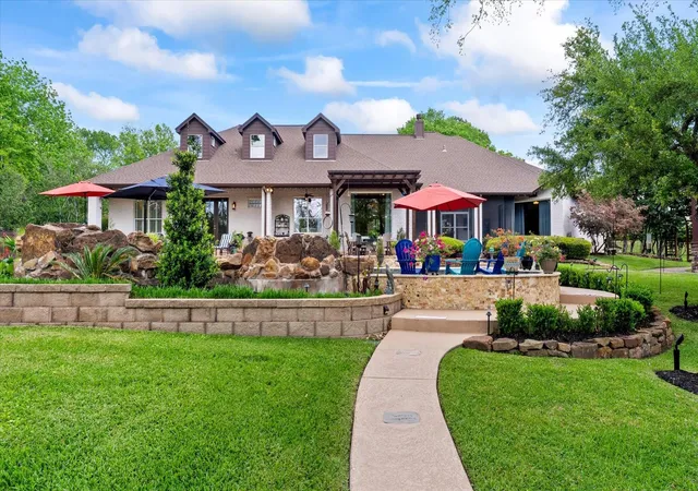 2nd image of 18703 Palm Beach Blvd, Montgomery, TX 77356 | MLS# 92984742