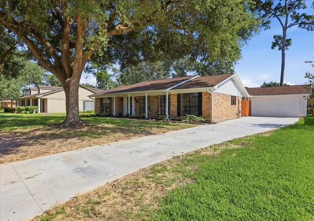 1st image of 4835 Regina Ln, Beaumont, TX 77706 | MLS# 88085738