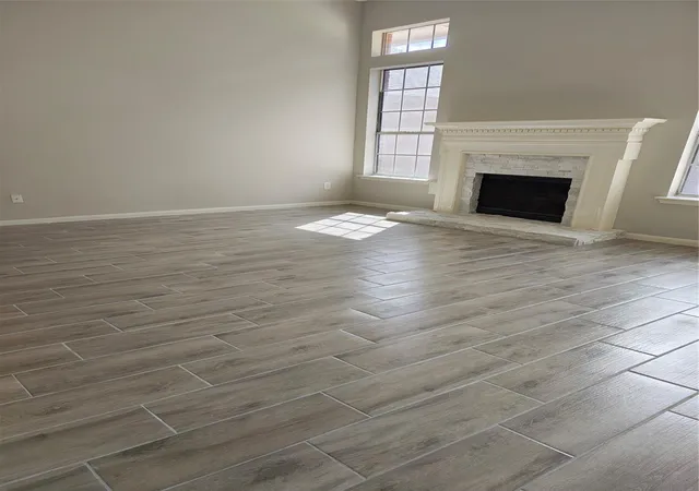 Photo 4 of Single family home for sale at 1301 Blueberry Ln, Friendswood, TX 77546 | MLS# 8100690 | Listing updated on 2026-08-25