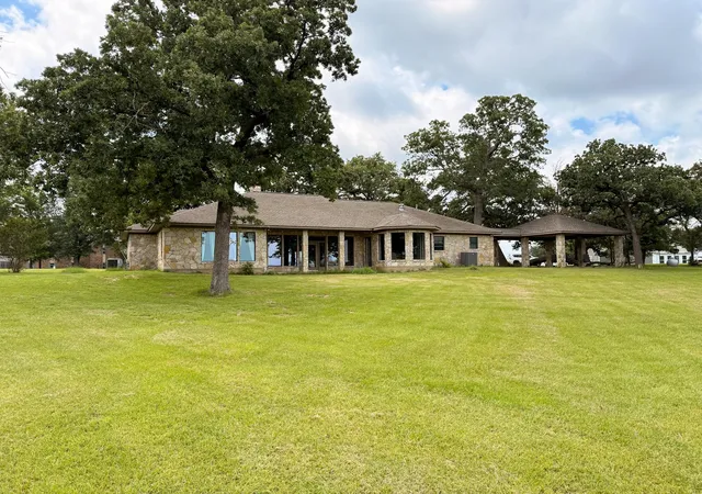 Homes for sale in Jewett, TX | 852 Lcr 894, Jewett, TX 75846 | MLS# 40583319