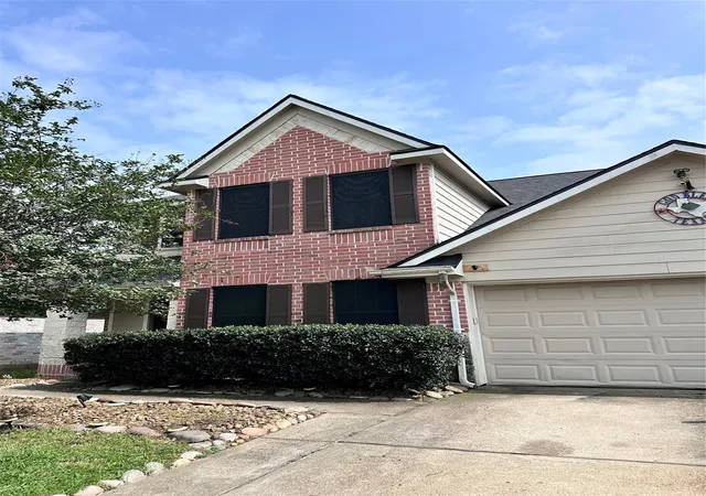 Homes for sale in Baytown, TX | 10422 Lauren Creek Dr, Baytown, TX 77523 | MLS# 72342659