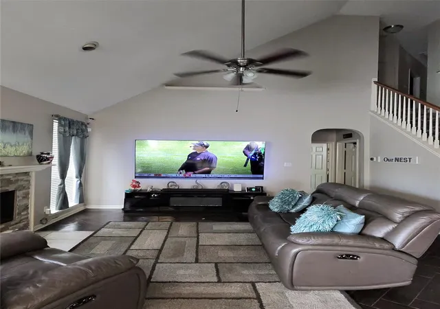 5th image of 16542 Oat Mill Dr, Houston, TX 77095 | MLS# 62935225