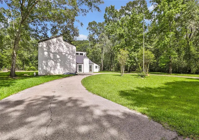 1st image of 854 Fairway Dr, New Caney, TX 77357 | MLS# 79286290