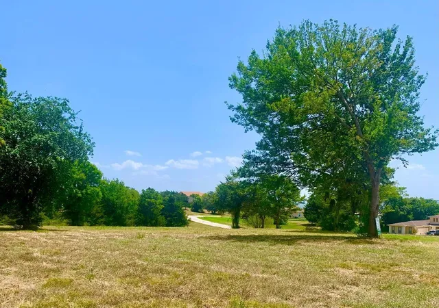 4th image of 129 Legacy Blvd, Pointblank, TX 77364 | MLS# 68487377