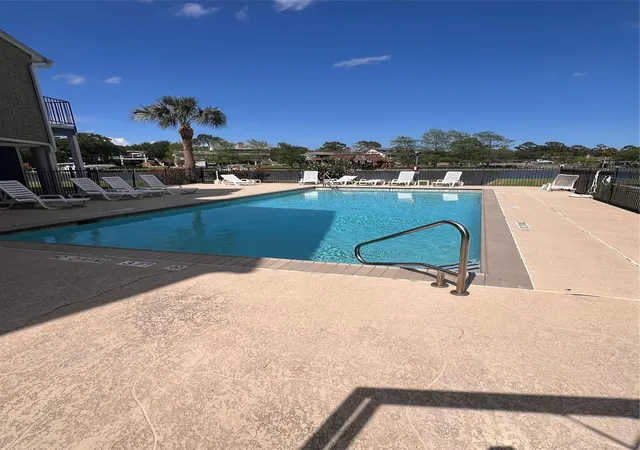 Homes for sale in Webster, TX | 18515 Egret Bay Blvd #808, Webster, TX 77058 | MLS# 19843378