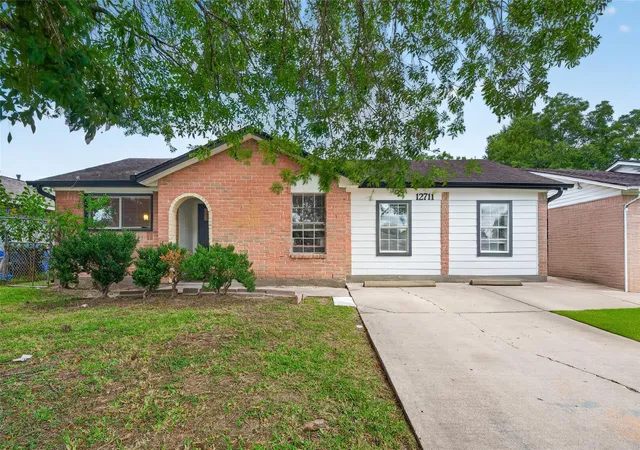 1st image of 12711 Greenshire Dr Dr, Houston, TX 77048 | MLS# 12048942