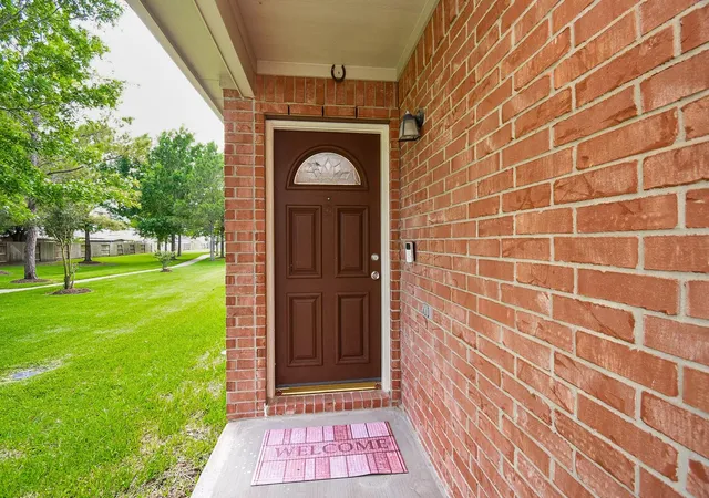 Photo 2 of Single family home for sale at 8902 Grand Villa Ln, Richmond, TX 77407 | MLS# 72952048 | Listing updated on 2026-05-25