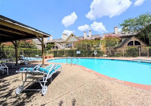 3rd image of 2425 Holly Hall St #62, Houston, TX 77054 | MLS# 16439654