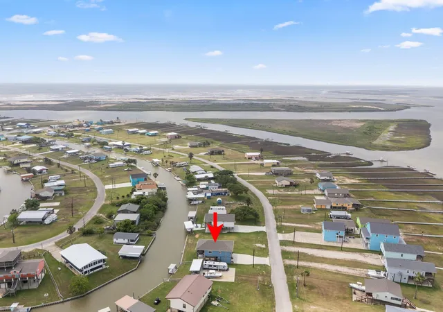 5th image of 2023 County Road 201, Bay City, TX 77414 | MLS# 4797076