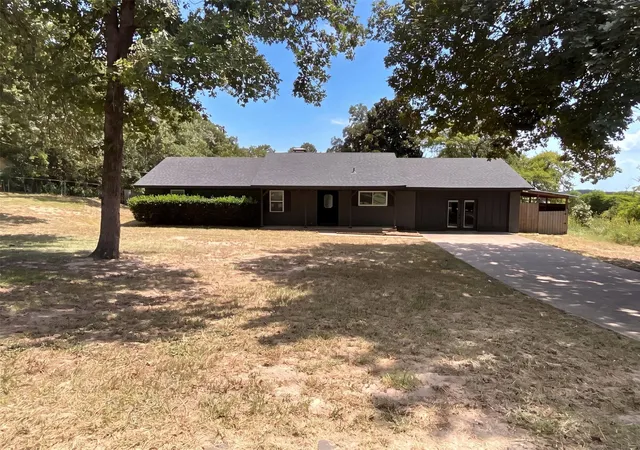 1st image of 14553 Stone Creek Dr, Tyler, TX 75709 | MLS# 21392501