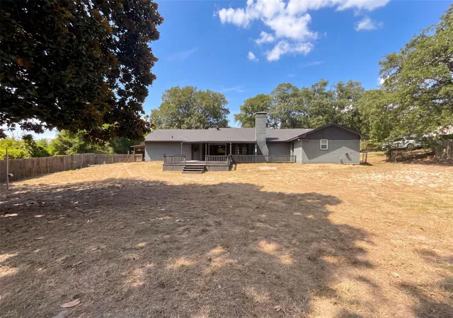 Photo 4 of Single family home for sale at 14553 Stone Creek Dr, Tyler, TX 75709 | MLS# 21392501 | Listing updated on 2026-10-08